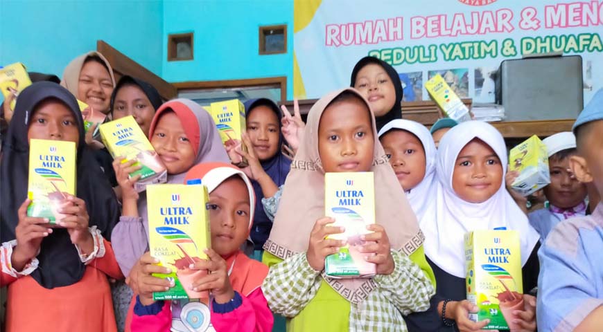 Program Makan Gratis Yayasan Cahaya Anak Insan Cahaya Bangsa