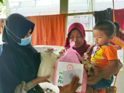 program-santunan-dhuafa-lansia-2-6859051671664 program-santunan-dhuafa-lansia-2-6859051671664